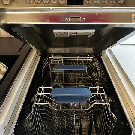 Miniapartament Jelonka شقة يلينيا غورا